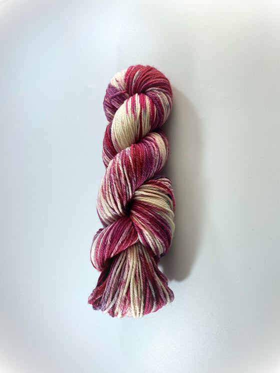 Cascade 220 Superwash Hand Paints Yarn