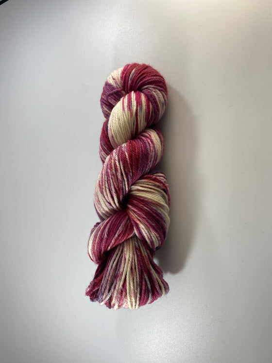 Cascade 220 Superwash Hand Paints Yarn