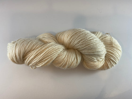 Juniper Moon Farm Herriot Yarn